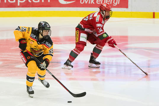 Luleås Daniela Pejsova och Modos Vendula Pribylova