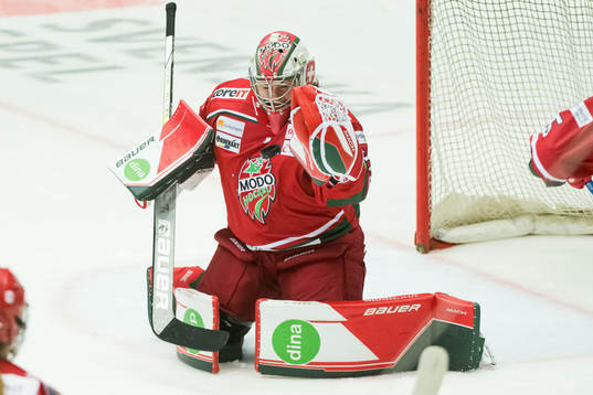 Modos målvakt Andrea Brändli