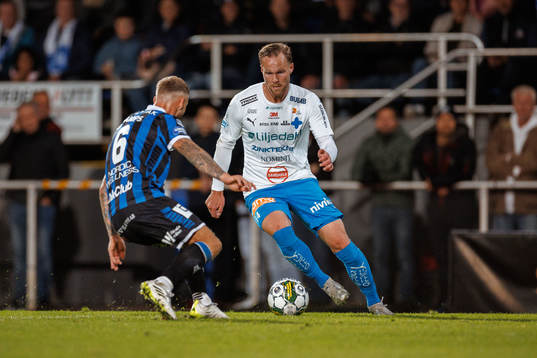 Sirius Joeri De Kamps och Värnamos Gustav Engvall