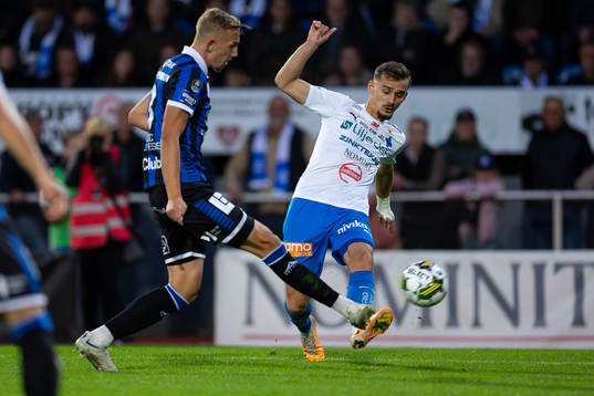 Sirius Jakob Voelkerling Persson och Värnamos Ajdin