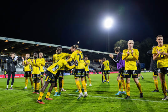 Elfsborgs spelare jublar