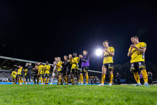 Elfsborgs spelare jublar