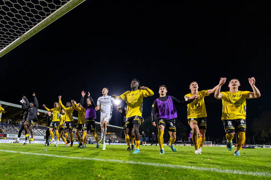 Elfsborgs spelare jublar