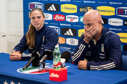 Goalkeeper Laura Giuliani and head coach Andrea Soncin of