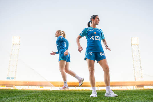 Goalkeeper Guro Pettersen and Tuva Hansen of the Norwegian