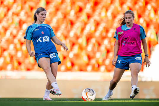 Maren Mjelde and Cesilie Andreassen of the Norwegian