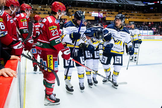 HV71s Oskar Stål-Lyrenäs har ont