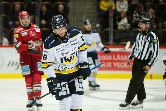 HV71s Joonas Nättinen deppar