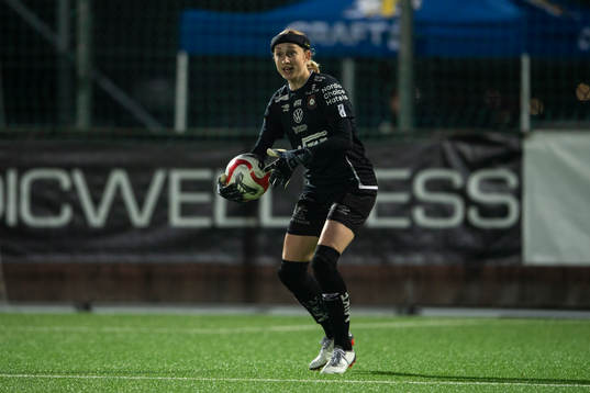 Örgrytes målvakt Clara Andersson
