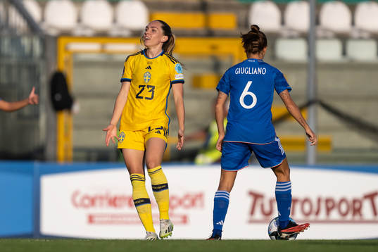 Elin Rubensson of Sweden reacts