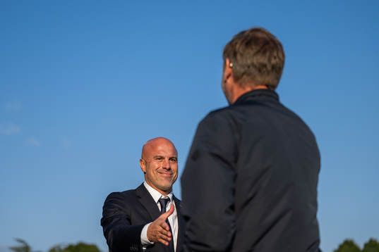 Head coach Andrea Soncin of Italy and Head coach Peter