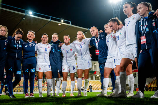 Vilde Bøe Risa, Karina Sævik, Lisa Naalsund, Guro