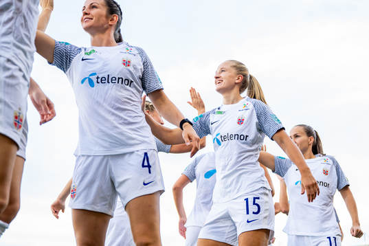 Amalie Eikeland of Norway warms up