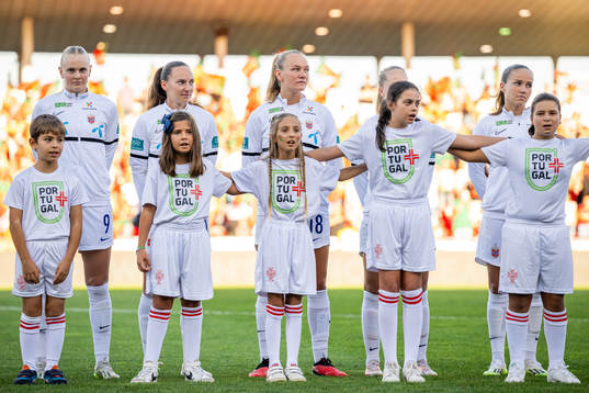 Karina Sævik, Marit Bratberg Lund, Frida Maanum, Amalie