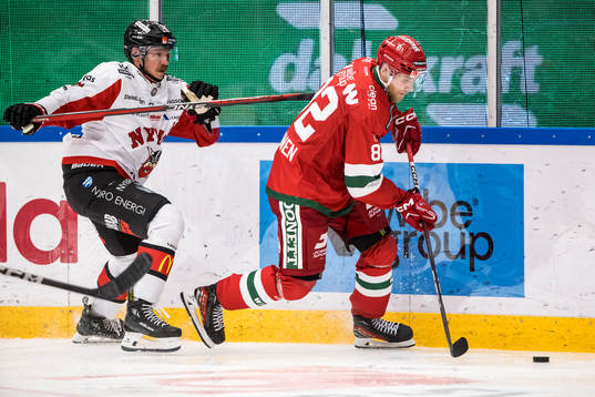 Nybros Rihards Marenis och Moras Roope Laavainen