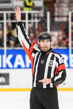 Domare David Laksola