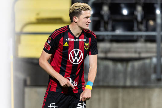 Östersunds Myroslav Mazur jublar