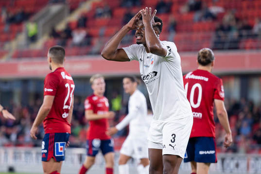 Helsingborgs Bernardo Vilar Estevao Jeronimo reagerar på