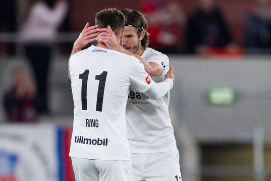 Helsingborgs Erik Ring och Wilhelm Loeper jublar