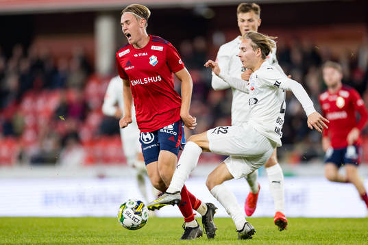 Östers Adam Herdonsson och Helsingborgs Simon Bengtsson