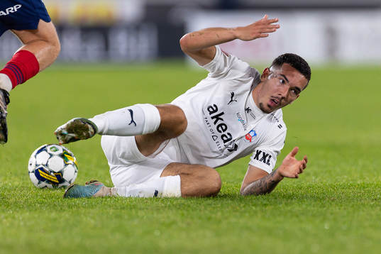 Helsingborgs Lucas Lima faller