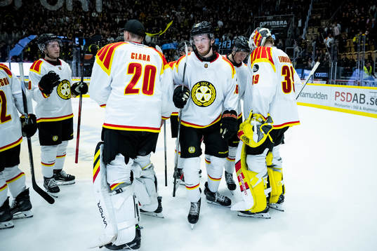 Brynäs Oskar Kvist jublar