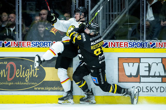 Brynäs Linus Ölund och Västerås Nicholas Hutchison