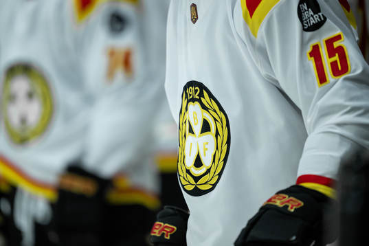 Brynäs emblem på en matchtröja