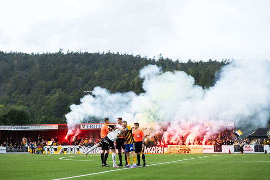 BK Häckens Johan Hammar och Jonsereds IFs Linus Tingstrand
