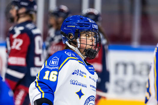 Leksands Matilda Af Bjur på uppvärmningen