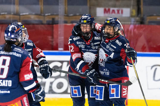 Linköpings Lova Blom jublar