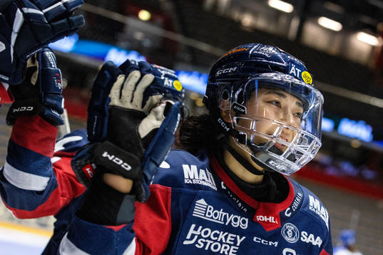 Linköpings Haruka Toko jublar