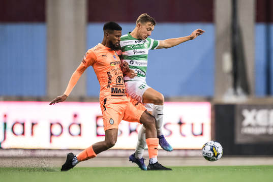AFC Eskilstunas Emmanuel Agyeman Duah och Västerås SKs