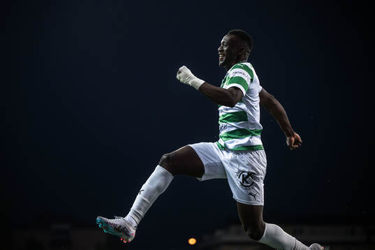 Västerås SKs Ibrahim Yalatif Diabaté jublar
