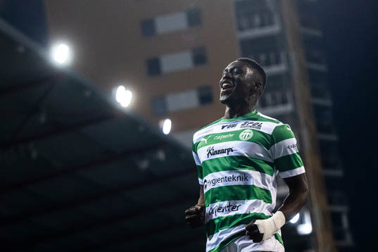 Västerås SKs Ibrahim Yalatif Diabaté jublar