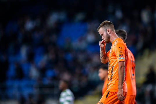 AFC Eskilstunas Robin Sundgren deppar