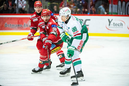 MoDos Johan Södergran och Rögles Brandon Davidson