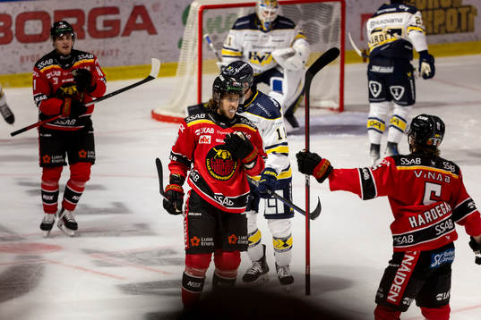 Luleås Mario Kempe  jublar