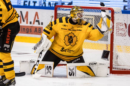 Skellefteås målvakt Linus Söderström