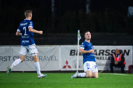 Trelleborgs Nicolas Mortensen jublar med Fritiof Björken