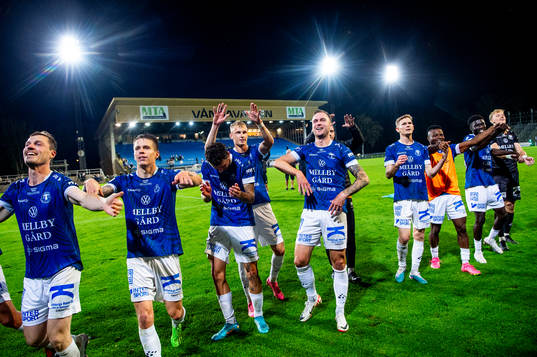 Trelleborgs spelare jublar