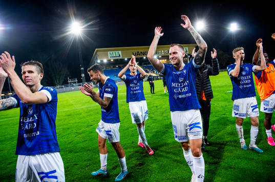 Trelleborgs spelare jublar