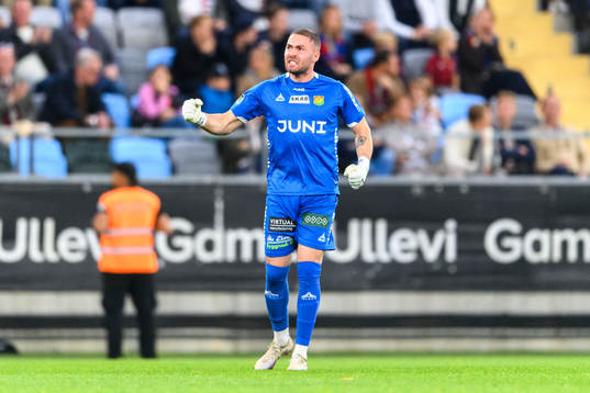 GAIS målvakt Mergim Krasniqi jublar