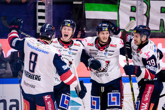 Linköpings Filip Bystedt jublar
