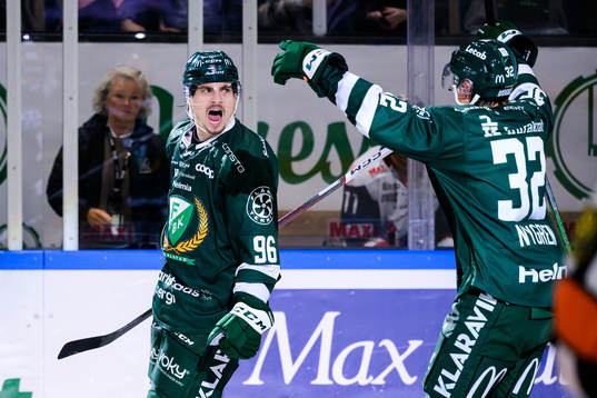 Färjestads David Tomasek, Magnus Nygren jublar