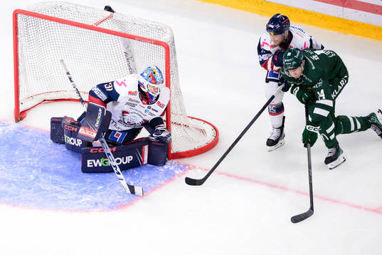 Linköpings målvakt Jesper Myrenberg och Linus Hultström