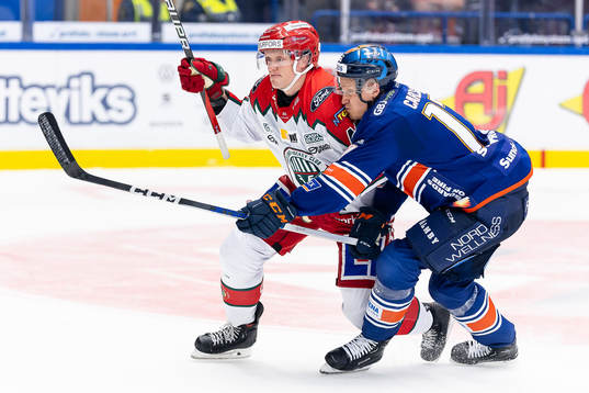 Frölundas Carl Klingberg och Växjös Gabriel Carlsson