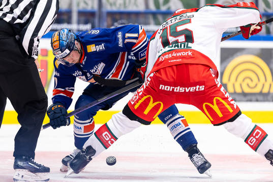 Växjös Kalle Kossila och Frölundas Gustav Rydahl