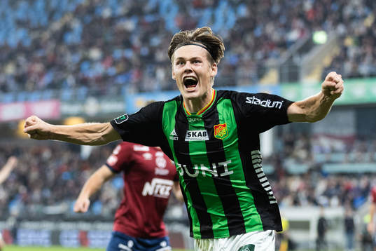GAIS Axel Henriksson jublar