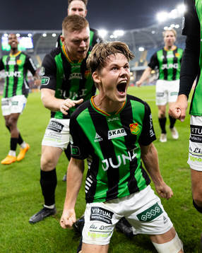 GAIS Axel Henriksson jublar